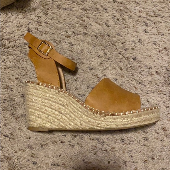 Women’s wedges - Picture 10 of 10